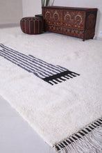 Custom white wool Moroccan handmade rug - Minimalist elegance