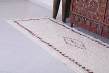 Cream Moroccan runner rug with brown pattern – Custom size