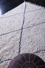 Moroccan rug - Beni Ourain rug - wool berber carpet