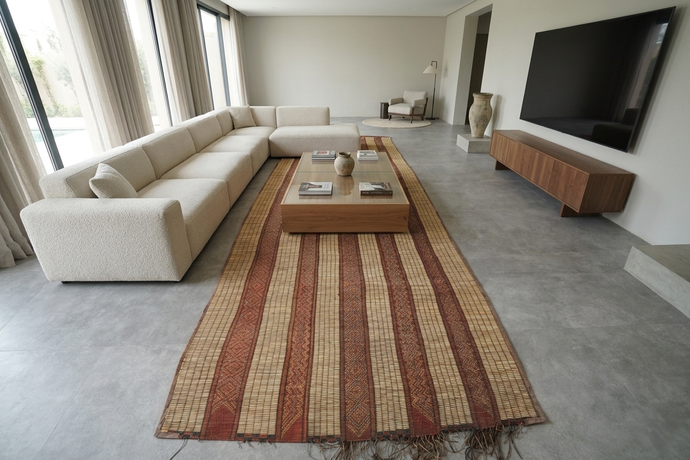Handwoven Tuareg Mat Rug – Vintage Reed & Leather Tribal Design Custom Size