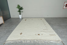 Elegant Minimalist Moroccan Rug- Custom Handwoven Rug - Kilim Rug