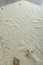 Elegant Minimalist Moroccan Rug- Custom Handwoven Rug - Kilim Rug