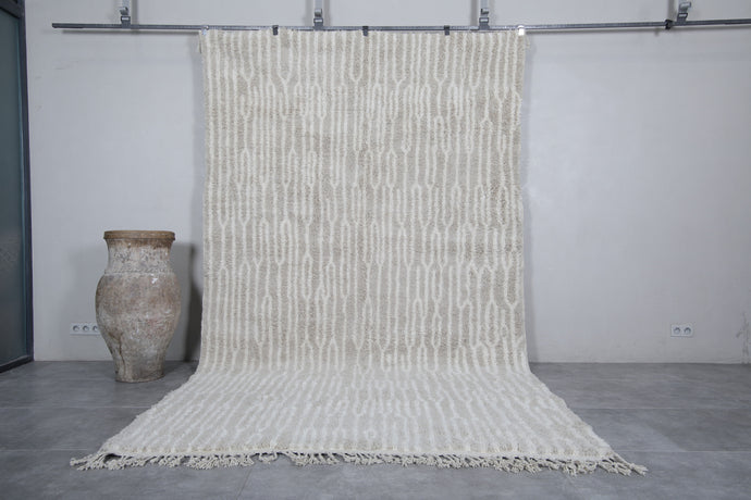 Elegant Ivory Pattern Moroccan Rug - Handmade Berber Carpet