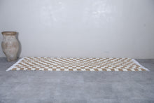 Beige & cream checkered custom Moroccan rug - Elegant and versatile