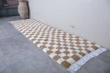 Beige & cream checkered custom Moroccan rug - Elegant and versatile
