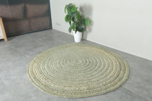 Round Moroccan hassira - 6.2 ft