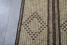 Tuareg rug 6.9 X 8.3 Feet