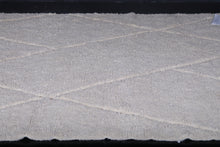 Custom beni ourain runner rug - Cream diamond wool