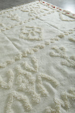 Handmade Moroccan Kilim Rug – White Wool  - Custom Rug