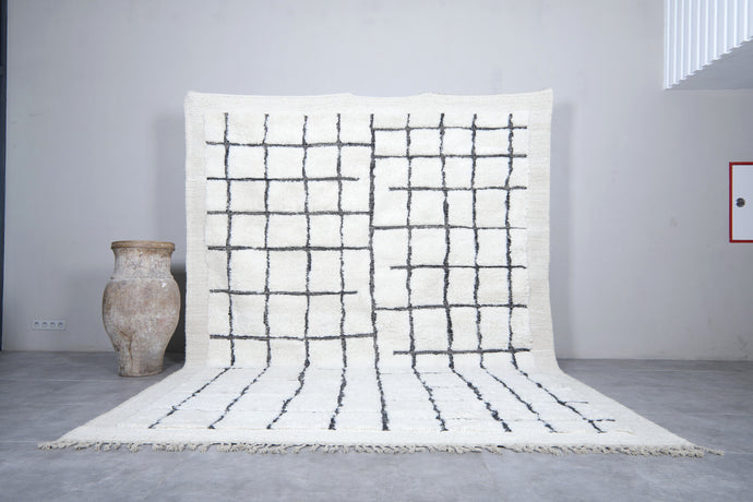 Handmade Moroccan Rug - Minimalist Grid Design