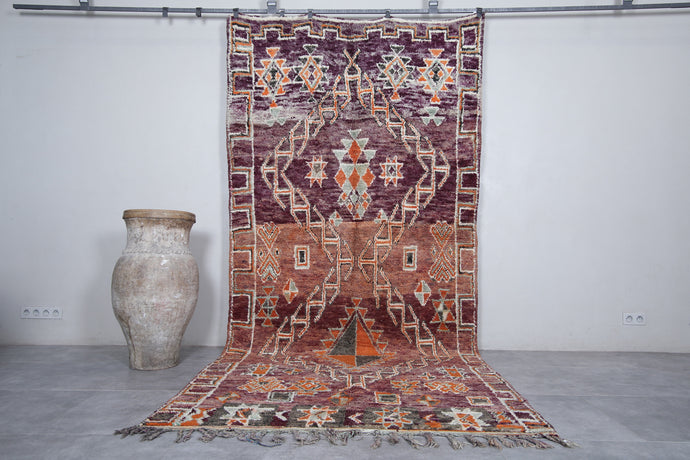Vintage Moroccan Rug - 5.6 x 12.3 ft | Elegant Geometric Design