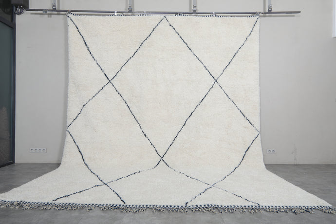 Authentic Moroccan Beni Ourain Rug - White Wool with Black Diamond Design