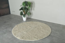 Soft Woven Round Rug – Handcrafted Textured Cotton Blend