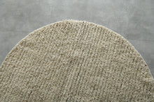 Soft Woven Round Rug – Handcrafted Textured Cotton Blend
