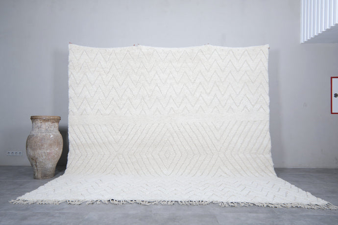 White Chevron Pattern Moroccan Carpet - Authentic Berber Rug