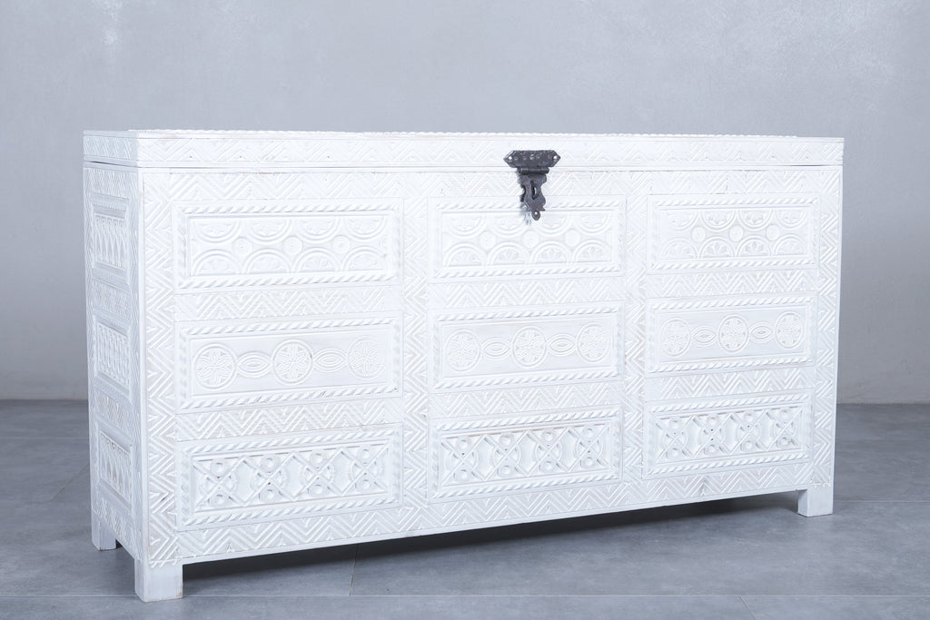 Vintage Moroccan chest H 27.5 inches x W 51.1 inches x D 14.5 inches ...