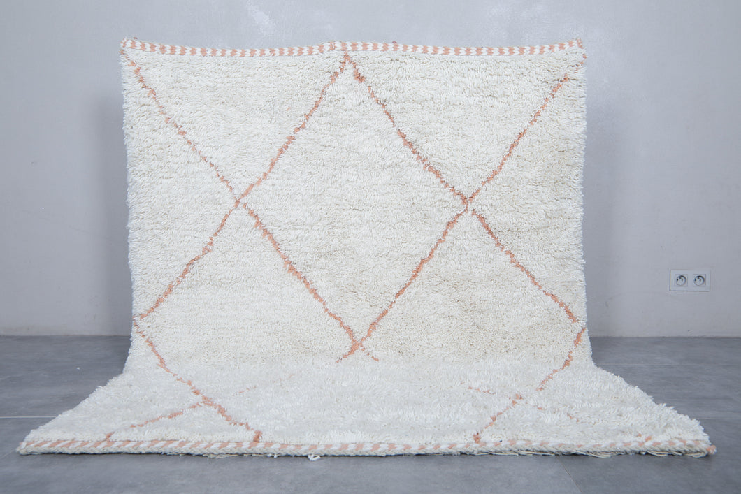Handwoven Wool Rug in Ivory with Terracotta Diamond Pattern
