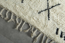 Custom Beni Ourain Rug – Handmade Black & White Moroccan Wool Carpet