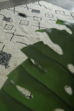 Custom Beni Ourain Rug – Handmade Black & White Moroccan Wool Carpet