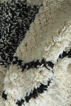 Custom Beni Ourain Rug – Handmade Black & White Moroccan Wool Carpet