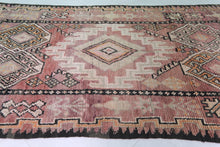 Handmade wool berber runner rug 5x12 feet - Pink moroccan tribal design -