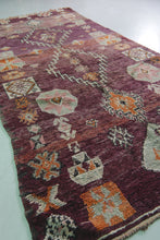 Vintage moroccan rug 5.9 x 12.4 feet - Handmade berber wool rug