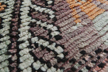 Vintage moroccan rug 5.7 x 10 feet Handmade Berber wool rug -