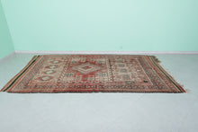 Vintage moroccan rug 5.5 x 9.9 feet - Handmade berber wool rug -