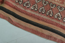 Vintage moroccan rug 5.5 x 9.9 feet - Handmade berber wool rug -