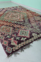 Handmade berber wool rug: 5.8 x 8.1 feet Pink tribal design rug -