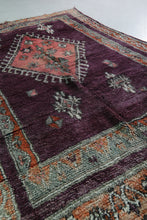 Vintage Moroccan rug 6.3 x 9.6 feet - Handmade wool Berber rug -