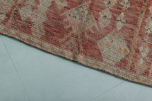 Vintage moroccan runner rug 6.2 x 9 feet  - Handmade berber wool -