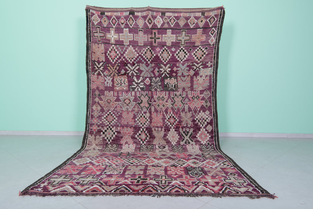 Handmade moroccan wool rug 5.9 x 10.5 feet - Vintage berber tribal design