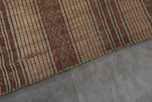 Tuareg rug 5.7 X 8.3 Feet