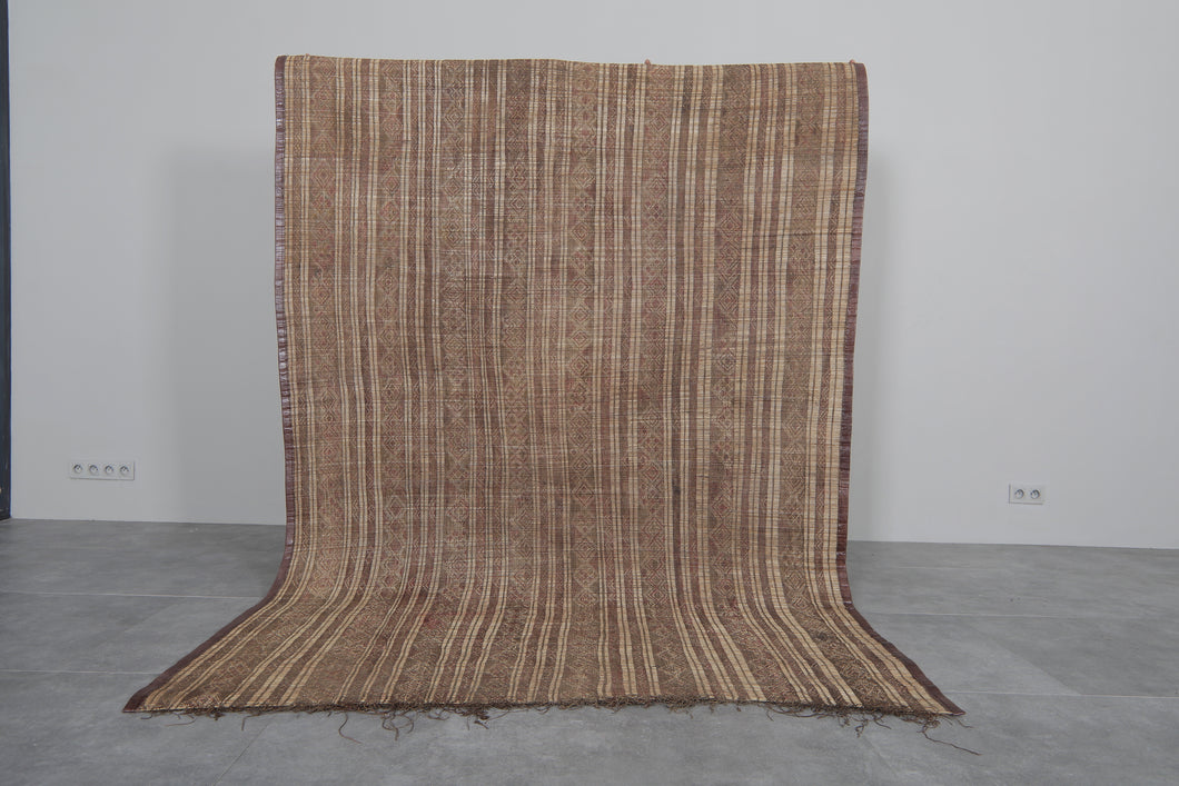 Tuareg rug 6 X 8.1 Feet