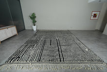 Black & white Moroccan rug - Custom size