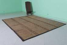 Tuareg rug 5.9 X 7.4 Feet