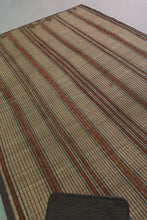 Tuareg rug 5.6 X 8.5 Feet