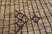 Tuareg rug 5.6 X 8 Feet