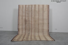 Tuareg rug 5.9 X 8.3 Feet