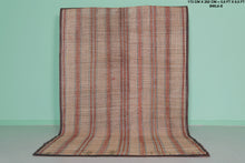 Tuareg rug 5.6 X 8.5 Feet