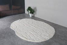 Ivory textured Moroccan rug – Handmade wool shag rug – Organic shape Berber rug – 3D geometric white rug – Custom size rug