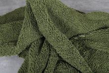 Round green shag rug - Soft & plush - Custom wool size
