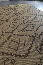 Large Tuareg Mat 10.4 x 15.2 ft – Handwoven Saharan Rug with Diamond Pattern in Natural Reed and Leather
