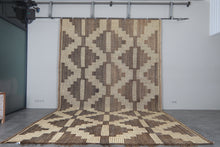 Large Tuareg Rug 10.3 x 17.5 ft – Handwoven Beige Brown Geometric Desert Mat