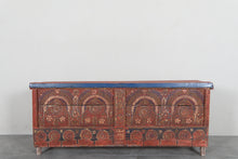Vintage Moroccan chest H 21.2 inches x W 51.1 inches x D 12.2 inches