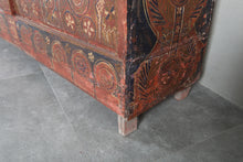 Vintage Moroccan chest H 21.2 inches x W 51.1 inches x D 12.2 inches