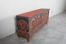 Vintage Moroccan chest H 21.2 inches x W 51.1 inches x D 12.2 inches