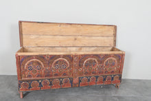 Vintage Moroccan chest H 21.6 inches x W 51.1 inches x D 12.2 inches