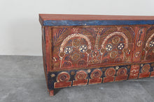 Vintage Moroccan chest H 21.2 inches x W 52.3 inches x D 12.2 inches